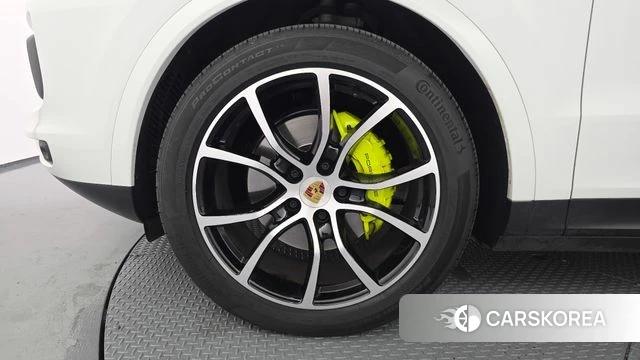 Porsche Cayenne (PO536) id 4560842 из Кореи 15