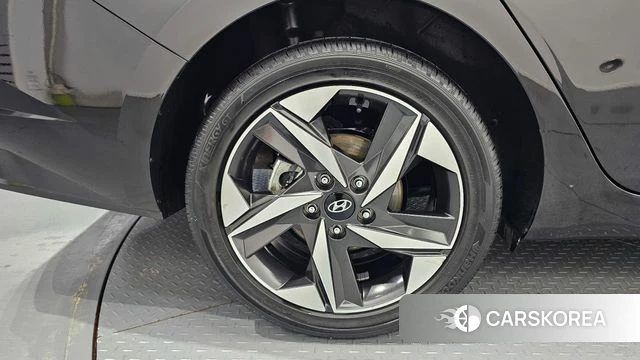 Hyundai Avante (CN7) id 4284441 из Кореи 15