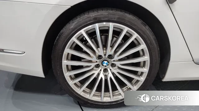 BMW 7 Series (G11) id 3391295 из Кореи 15