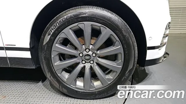 Land Rover Range Rover Velar id 2624153 из Кореи 15