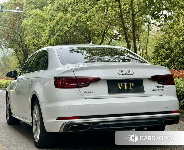 Audi A4L 2020 Белый из Китая, фото 5