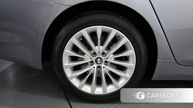 BMW 5 Series (G30) id 3013840 из Кореи 15