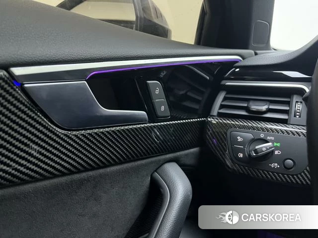Audi A4L id 4274231 из Китая 13