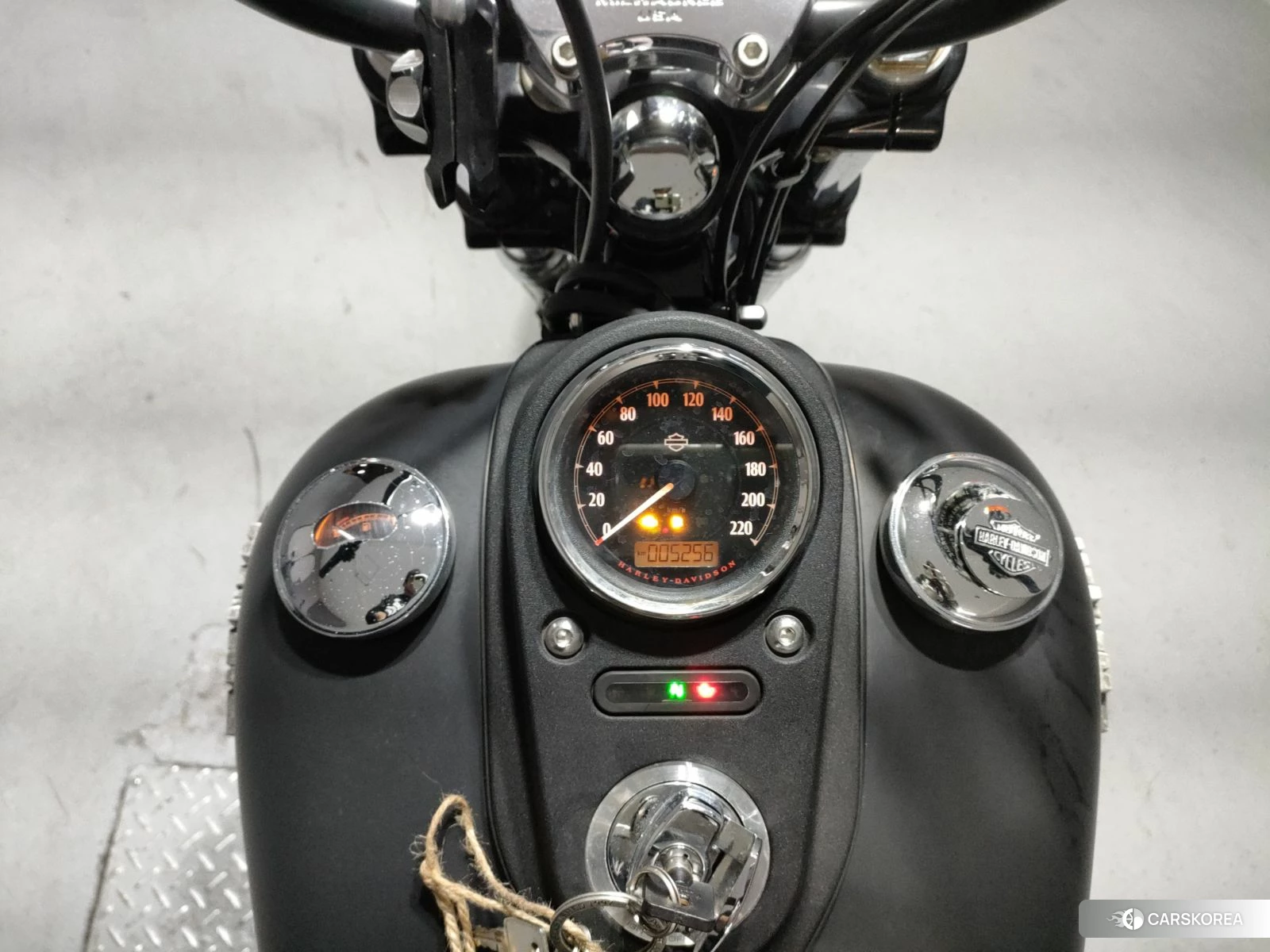 Harley-Davidson Dyna Street Bob FXDB1690 2017 из Японии, фото 5