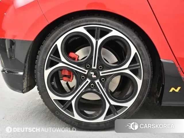 Hyundai Veloster (JS) id 3747389 из Кореи 15