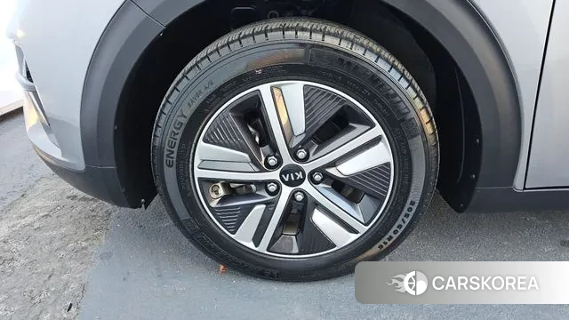 Kia The New Niro id 3439120 из Кореи 15