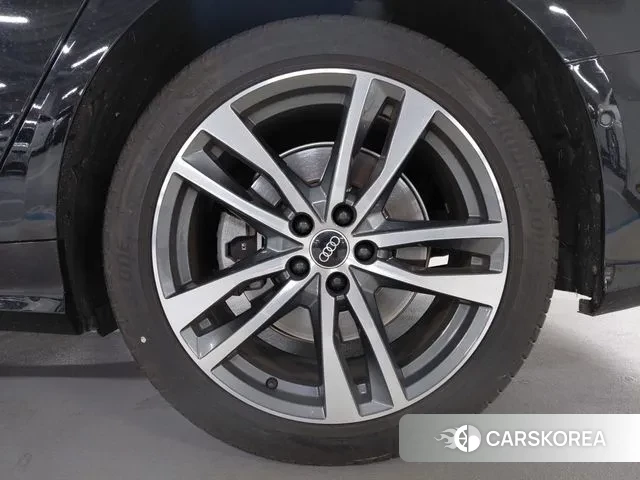 Audi A6 (C8) id 3597238 из Кореи 14