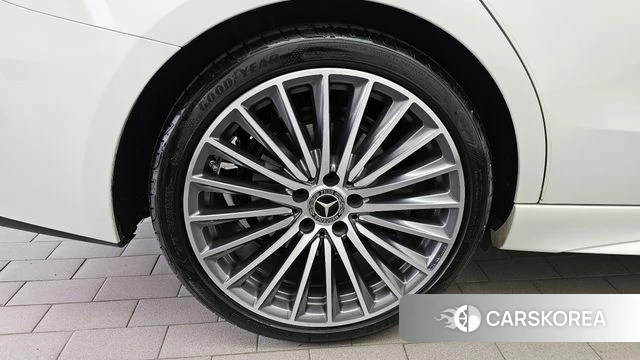 Mercedes-Benz C-Class W206 id 3883514 из Кореи 16