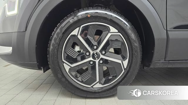 Kia Di Ol Nu Niro id 3864270 из Кореи 15