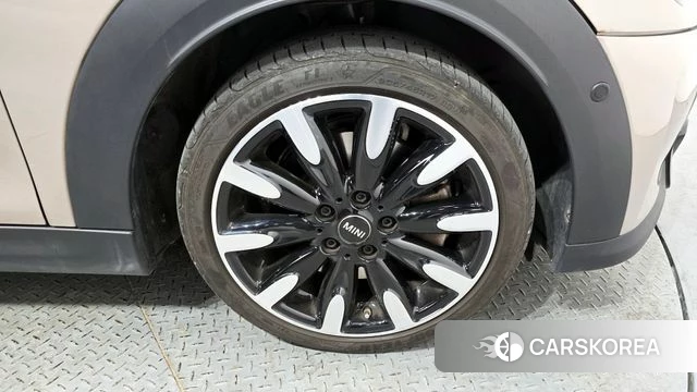 Mini Cooper S id 3838850 из Кореи 15