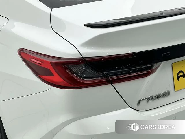 Toyota Camry id 4261305 из Китая 23