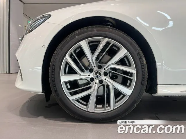 Mercedes-Benz E-Class W214 id 2734053 из Кореи 14