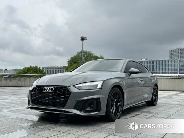 Audi A5 2022 Темно-серый из Китая, фото 6