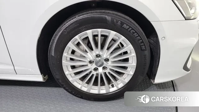 Audi A6 (C8) id 3344221 из Кореи 15