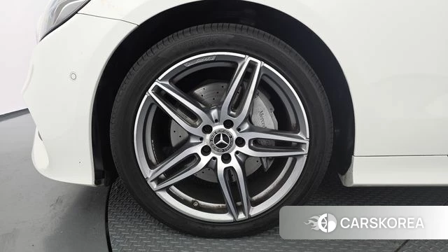Mercedes-Benz E-Class W213 id 4483309 из Кореи 15