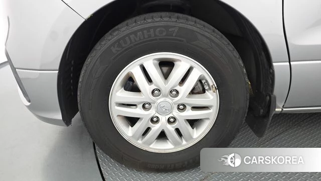 Hyundai The New Grand Starex id 4727284 из Кореи 25
