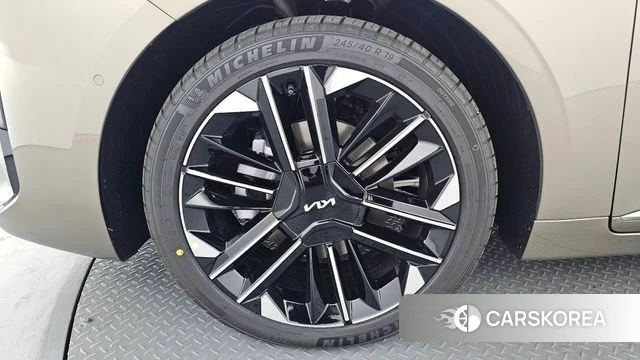 Kia The New K8 Hybrid id 4589630 из Кореи 15