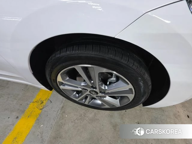 Hyundai Avante AD id 4197220 из Кореи 12