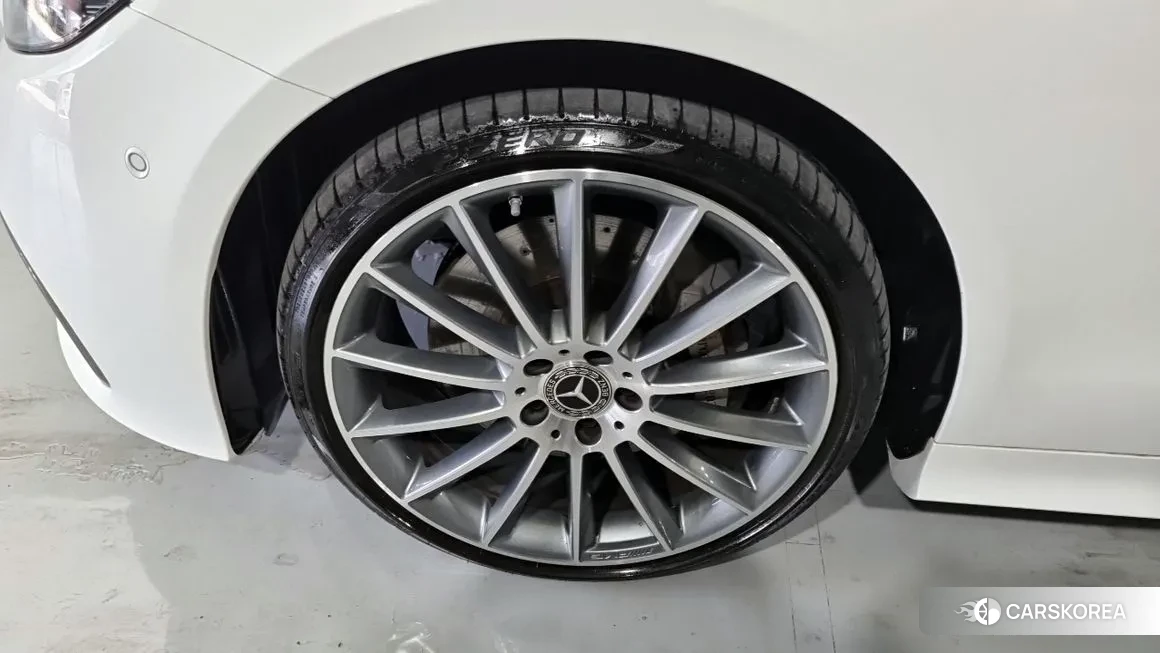 Mercedes-Benz E-Class W213 id 818307 из Кореи 10