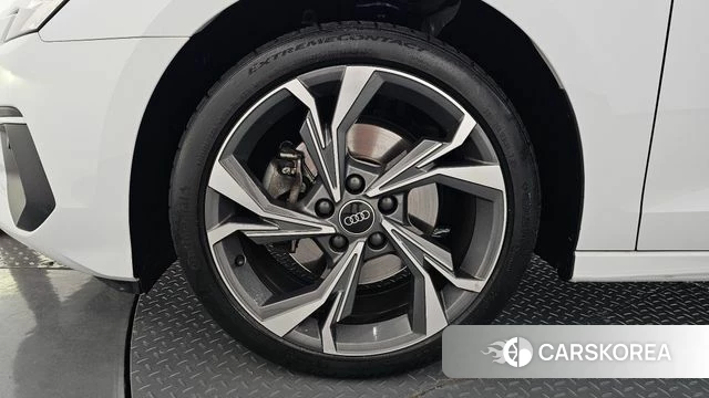 Audi A3 (8Y) id 4400889 из Кореи 26