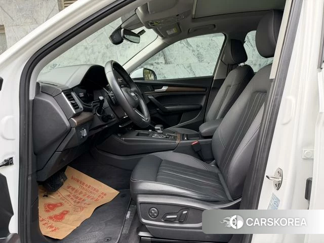 Audi Q5L id 4272658 из Китая 11