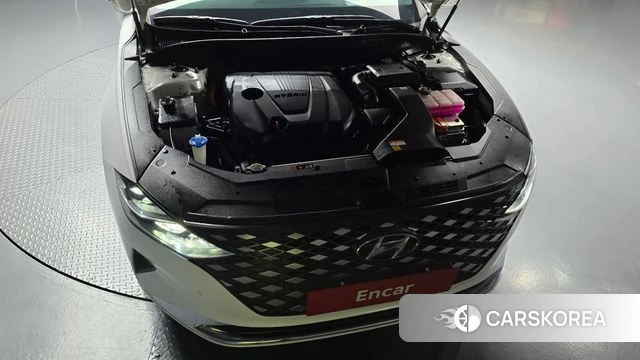 Hyundai The New Grandeur IG Hybrid id 4697453 из Кореи 26