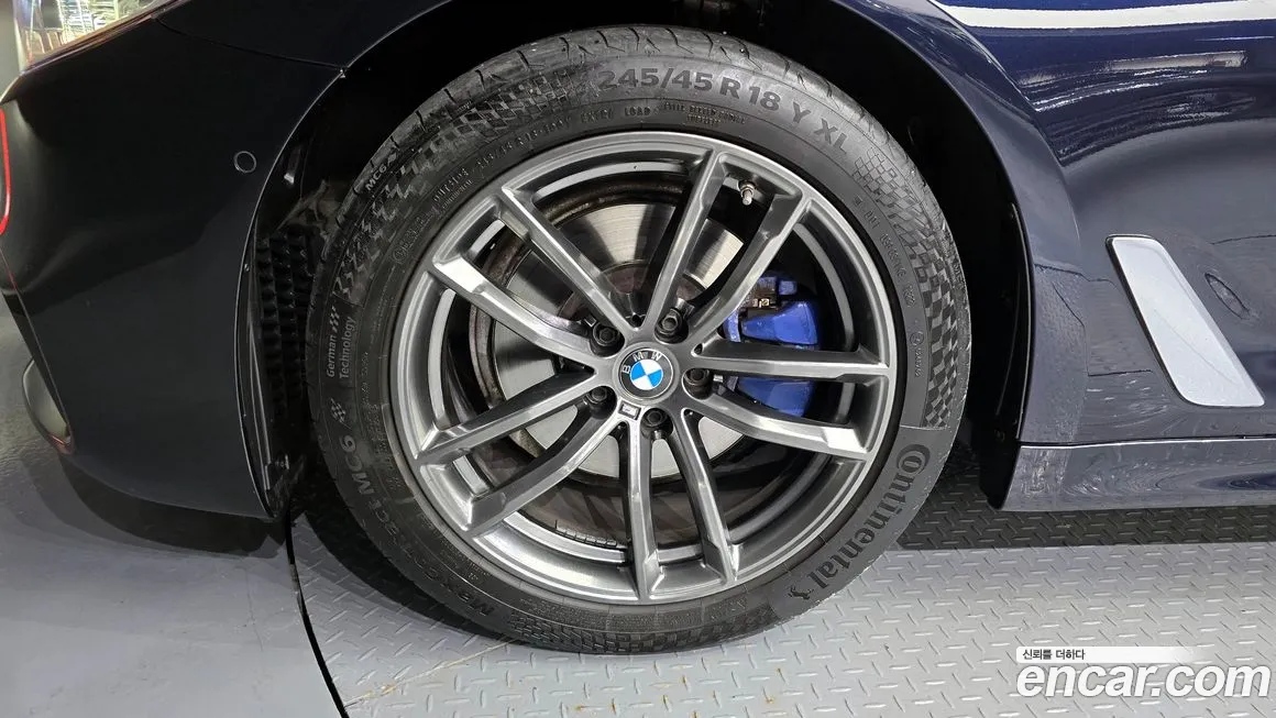 BMW 5 Series (G30) id 2036061 из Кореи 15