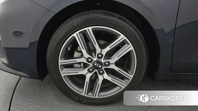 Kia Come New K3 id 4604559 из Кореи 26