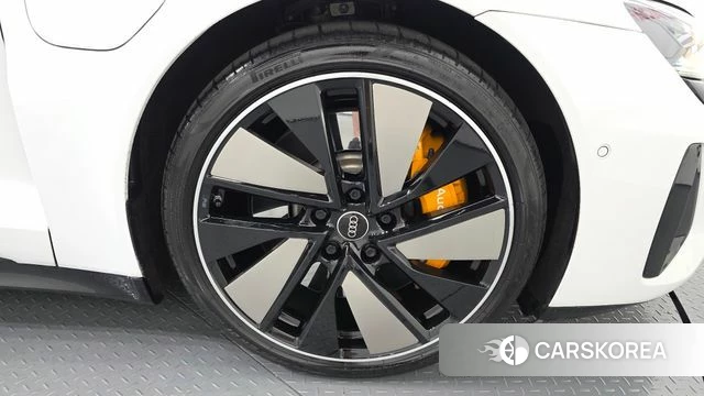 Audi e-Tron GT id 4701993 из Кореи 29