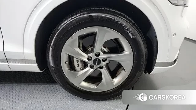 Genesis GV70 id 3371901 из Кореи 15