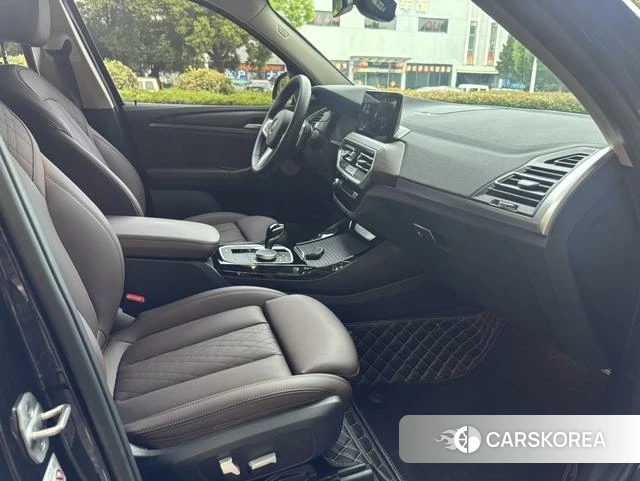 BMW X3 id 4393302 из Китая 8
