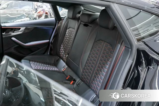 Audi RS 5 id 4306994 из Китая 10