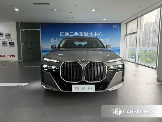 BMW 7 series id 4256606 из Китая 22