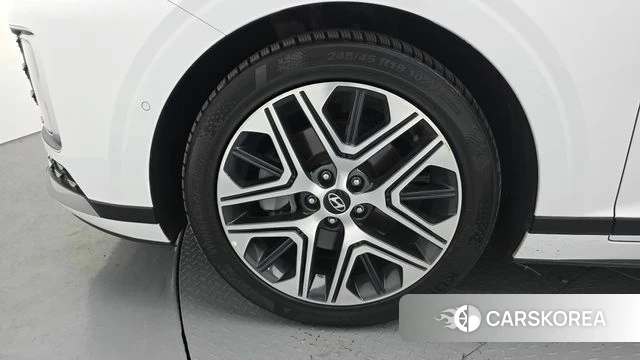 Hyundai Grandeur (GN7) id 4194399 из Кореи 15