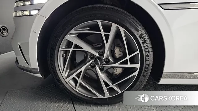 Genesis G90 (RS4) id 3427223 из Кореи 15