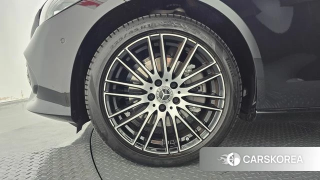 Mercedes-Benz C-Class W206 id 4853518 из Кореи 27