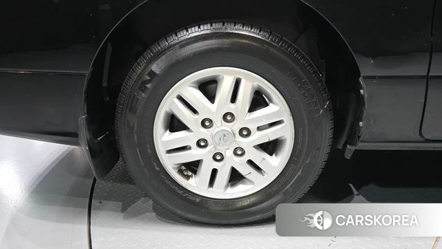 Hyundai The New Grand Starex id 4856409 из Кореи 27