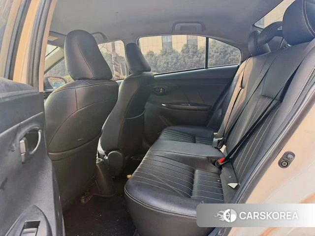 Toyota Vios 2023 Белый из Китая, фото 5