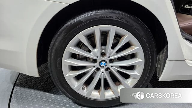 BMW 5 Series (G30) id 4410695 из Кореи 33