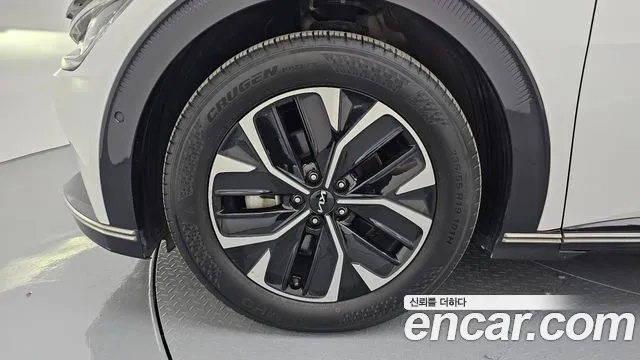 Kia EV6 id 2920993 из Кореи 15