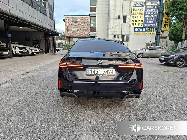 BMW 5 Series (G60) id 4665100 из Кореи 15