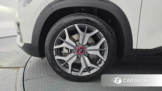 Kia Seltos id 4294063 из Кореи 25