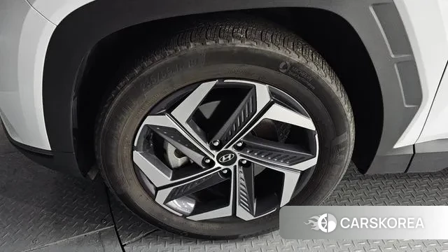 Hyundai Tucson (NX4) id 3734613 из Кореи 15