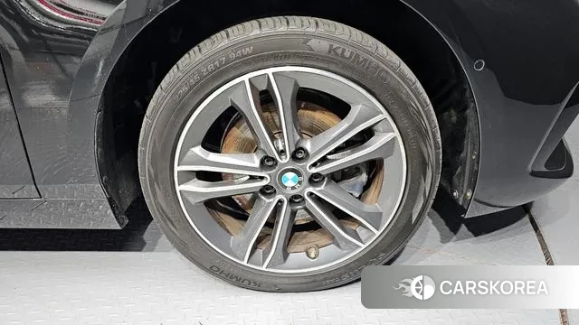 BMW 1 Series (F40) id 2990207 из Кореи 15