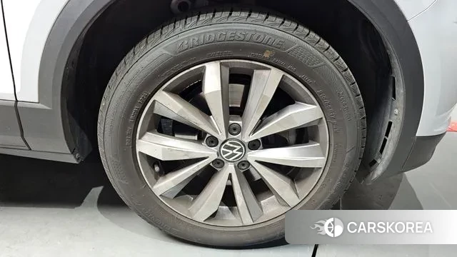 Volkswagen T-Roc id 3027674 из Кореи 15