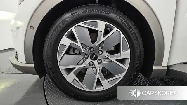 Genesis GV60 id 4316610 из Кореи 38