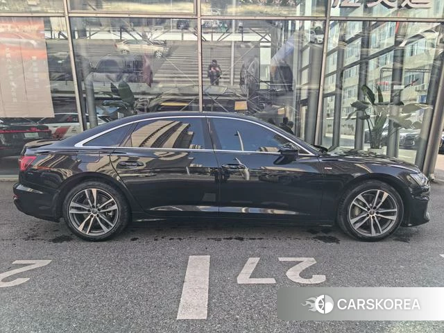 Audi A6L 2021 Черный из Китая, фото 5