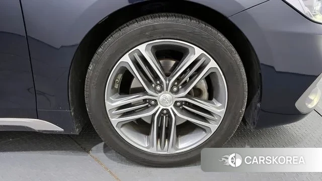 Hyundai Grandeur IG id 3547694 из Кореи 15