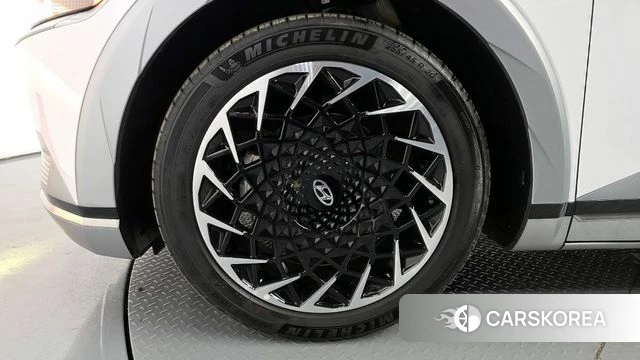 Hyundai Ionic 5 id 4323174 из Кореи 32