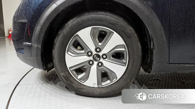 Kia Niro id 4351339 из Кореи 15